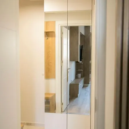 Flora Apartment, Free Parking, Self Chek-in Apartment Varna